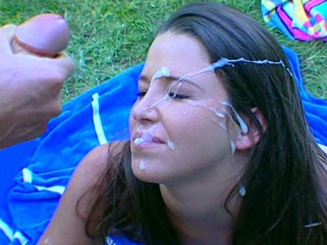 En af de største facial cumshots nogensinde - Faperoni Porn Videos