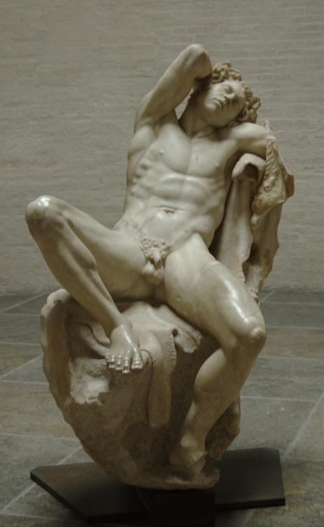Barberini_Faun_front_Glyptothek_Munich_2