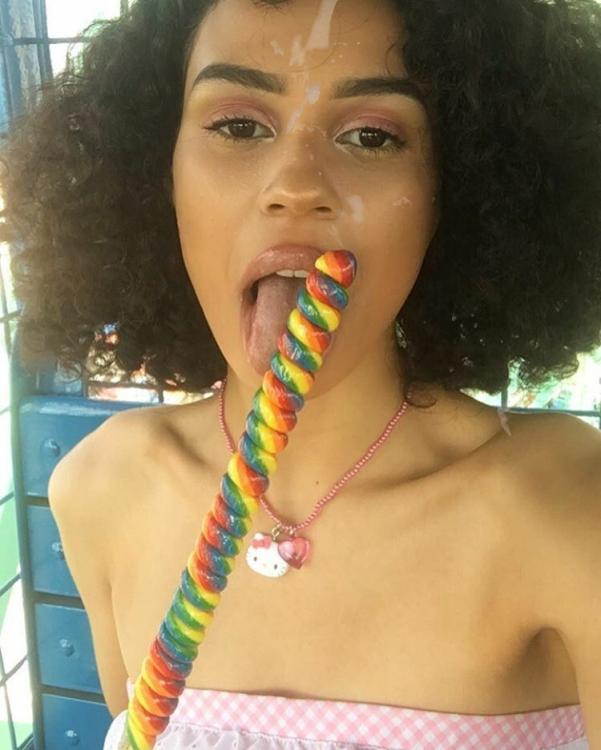 Beautiful Teen Gets Public Facial