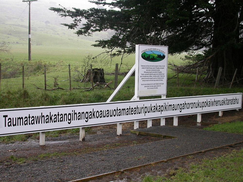 1024px-Taumata_sign_2006.thumb.jpg.4ebd0