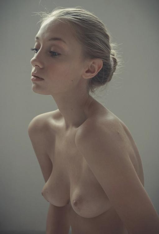 ero1.thumb.jpg.a502cf7631bd024e19379960c